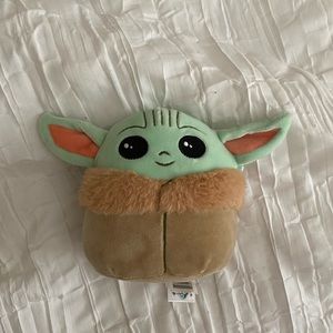 small baby yoda/grogu squishmallow